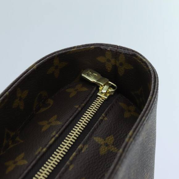 LOUIS VUITTON Monogram Luco Tote Bag M51155 - Picture 8 of 16